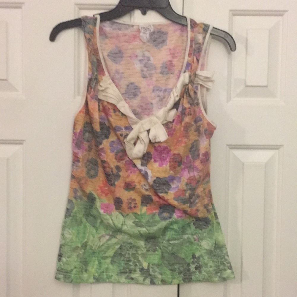 😍RebekahMaysles Anthropologie WildImagination Top